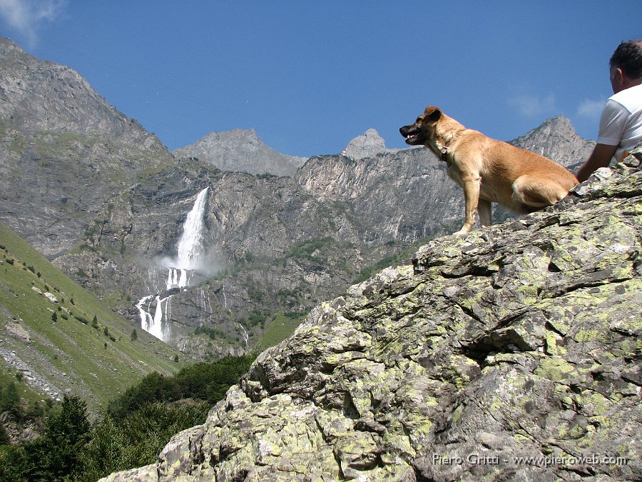 maslnaa-curo 109.jpg - Dal 1991 divennero due gli appuntamenti dell'apertura delle cascate